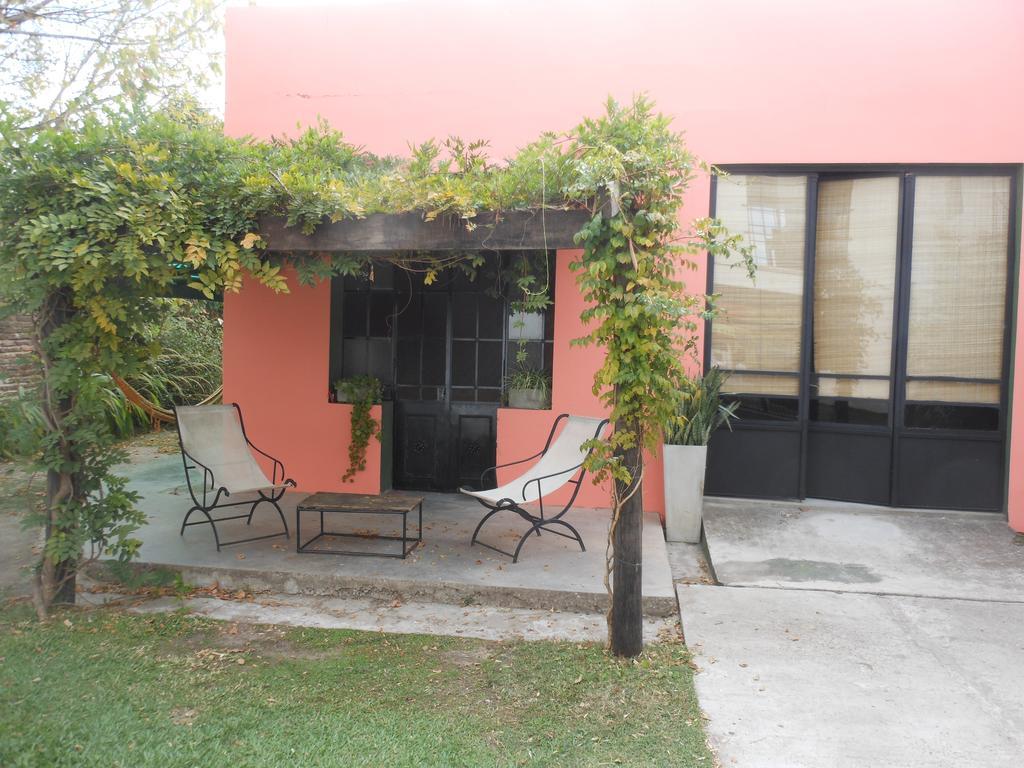 Gualeguaychú Hostel Buddha מראה חיצוני תמונה